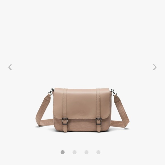 NWT Herschel Crossbody Bag - Picture 1 of 6
